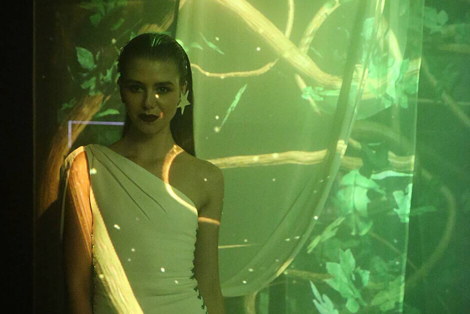 Zone 2 Behind the Star Experience